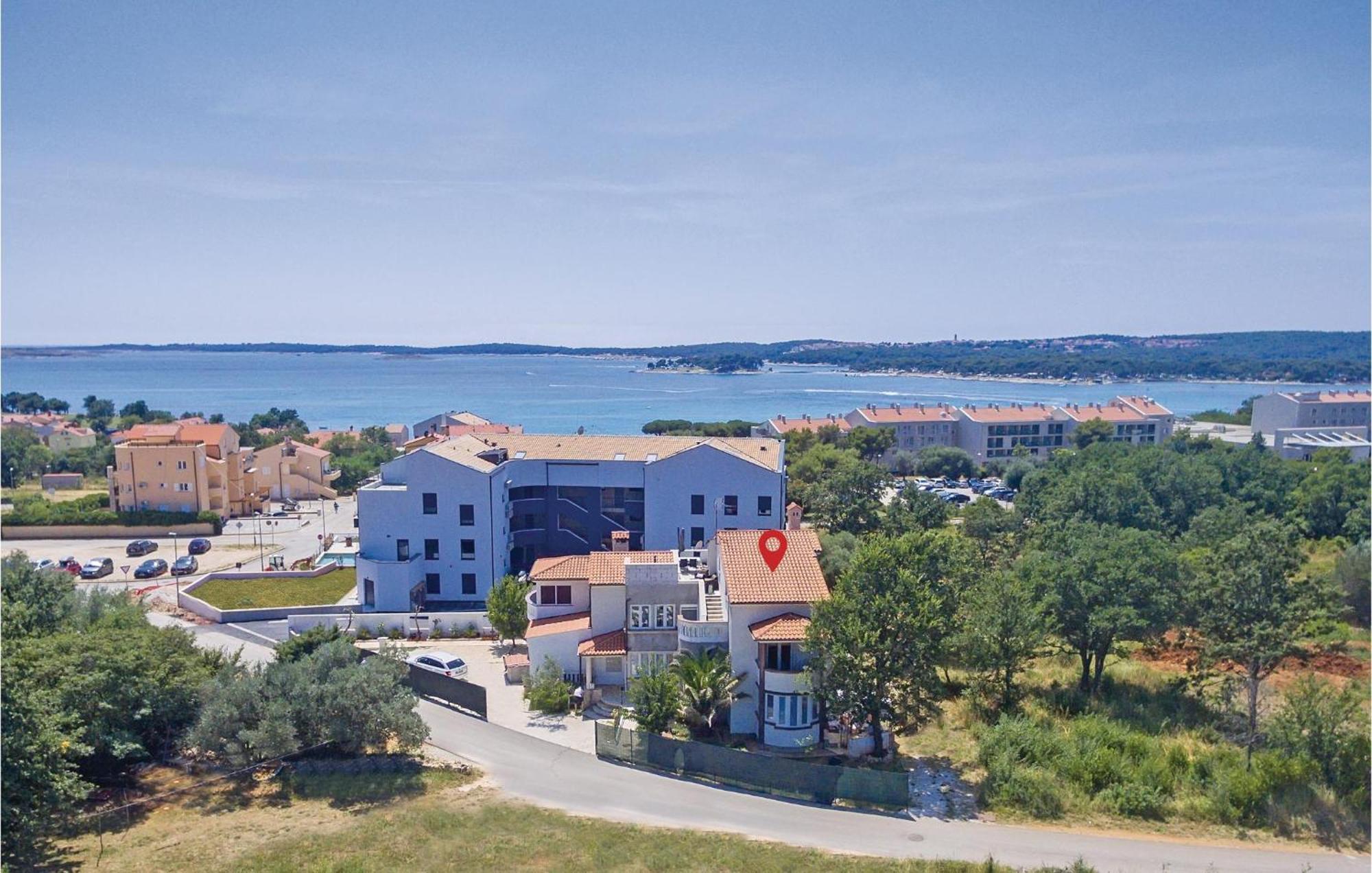 2 Bedroom Stunning In